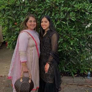 Meet your Posher, Aaiza